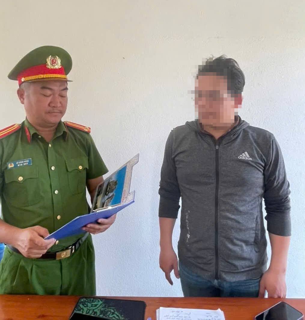 Kẻ lừa lấy gần 1 tỉ đồng của người phụ nữ ở Đà Nẵng đã bị bắt- Ảnh 1.