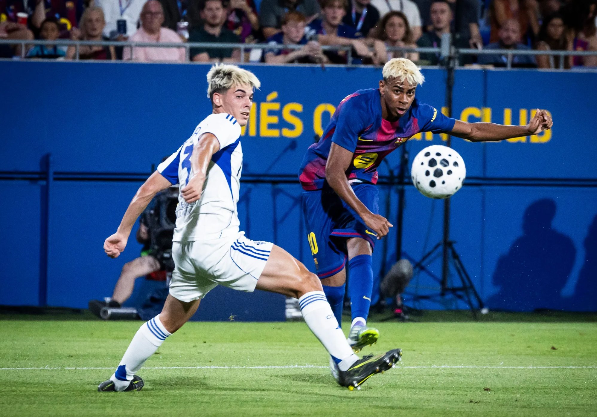Thắng đậm Como, Barcelona có danh hiệu đầu mùa cúp Joan Gamper  - Ảnh 5.