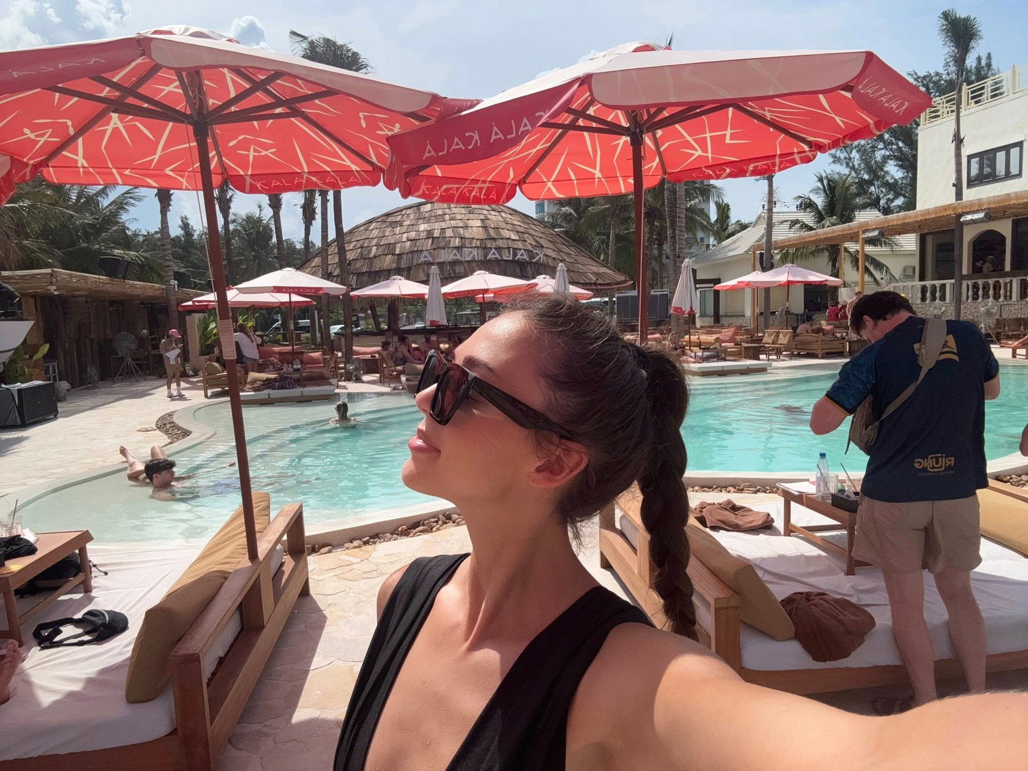 Vợ mẫu tây Bùi Tiến Dũng diện bikini khoe trọn body nuột nà chuẩn người mẫu, mặt mộc visual vẫn cực đỉnh- Ảnh 3.