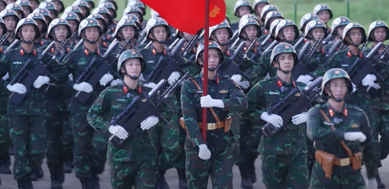 Thượng uý Lê Hoàng Hiệp chính thức xuất hiện ở Sao Nhập Ngũ, khung hình X3 sự đẹp trai hot nhất lúc này- Ảnh 3.