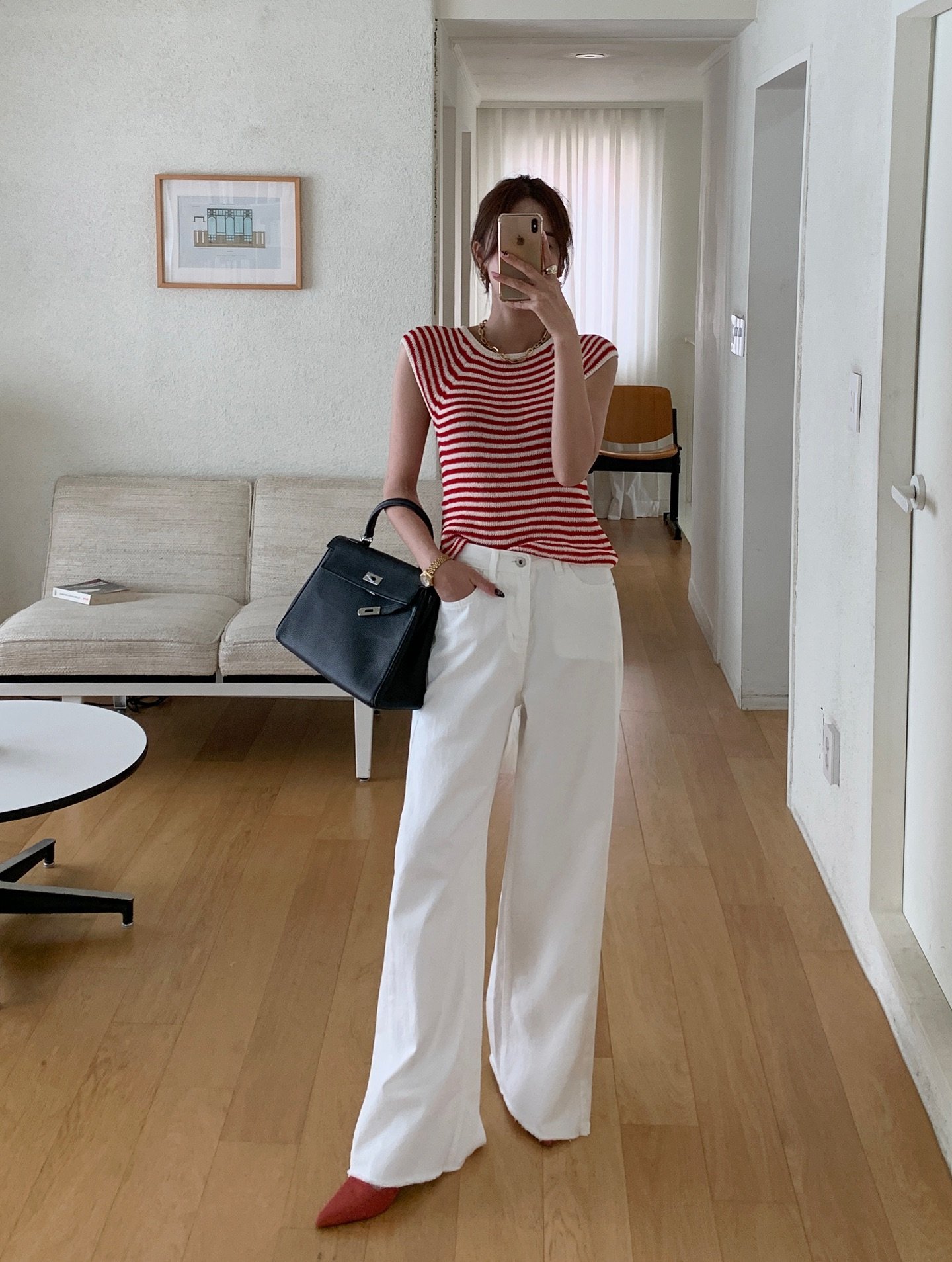10 set áo mùa thu đẹp long lanh, chị em có thể mặc luôn từ ngày mai để đi đâu cũng được khen sành điệu - Ảnh 1.