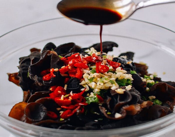 5 thực phẩm màu đen là “vua bổ thận” bình dân: Đã rẻ còn dễ chế biến, ngon miệng- Ảnh 2.