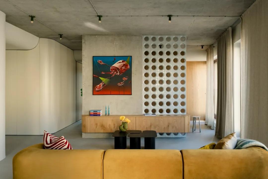 Ngắm căn hộ 75m2 của ông chú 60 tuổi: Bài học phong thủy 