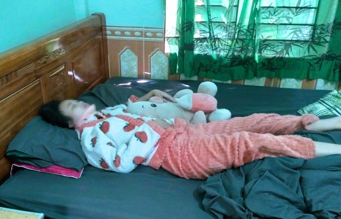 Hoãn xét xử vụ 6 nữ sinh