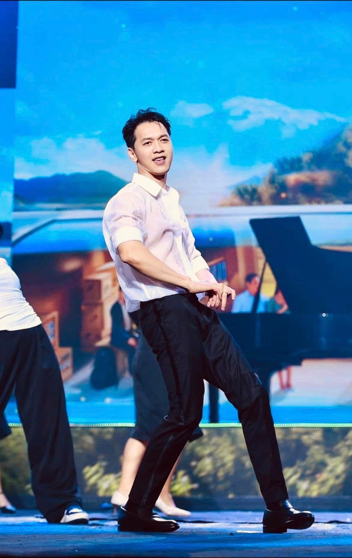 Chân dung chủ tịch ngân hàng Việt Nam đầu tiên tham dự diễn đàn khu vực APEC- Ảnh 6.