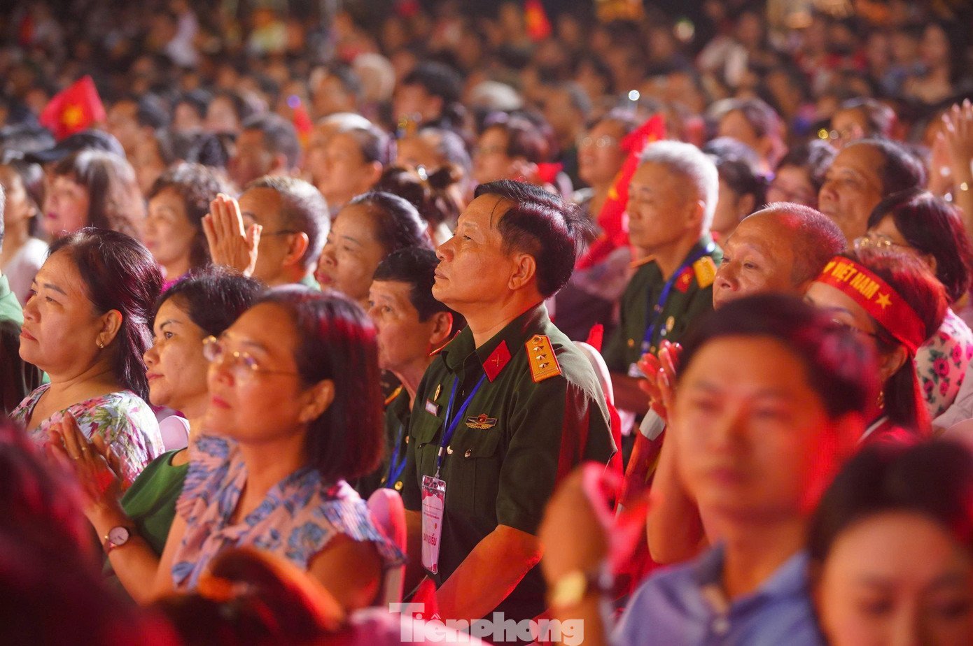 tp-dongduc15.jpg