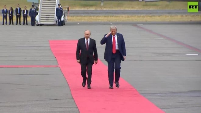 toan canh hoi dam trump putin.jpg
