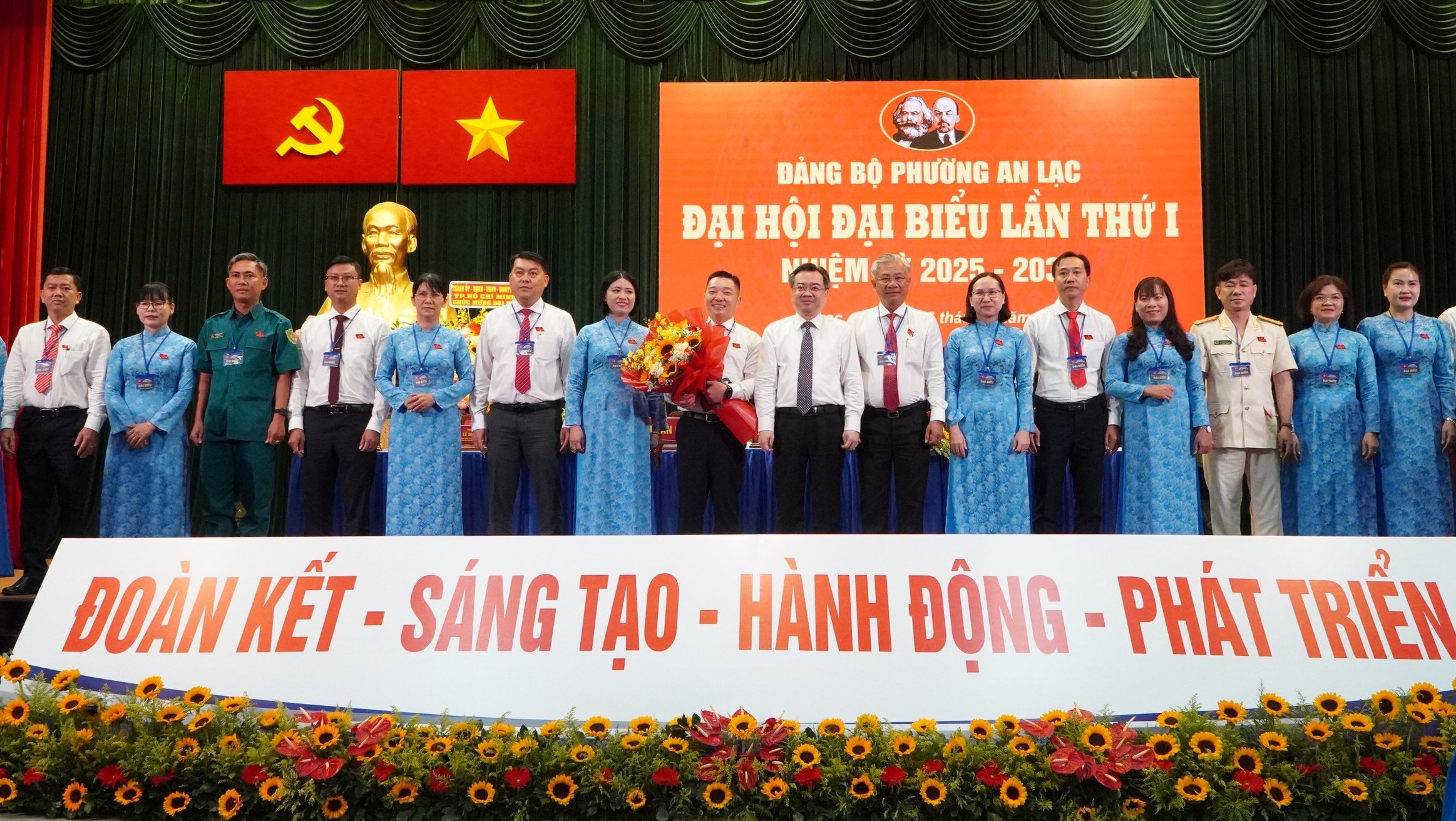 Ông Lê Trương Hải Hiếu giữ chức Bí thư Đảng ủy phường An Lạc, TP HCM- Ảnh 1.