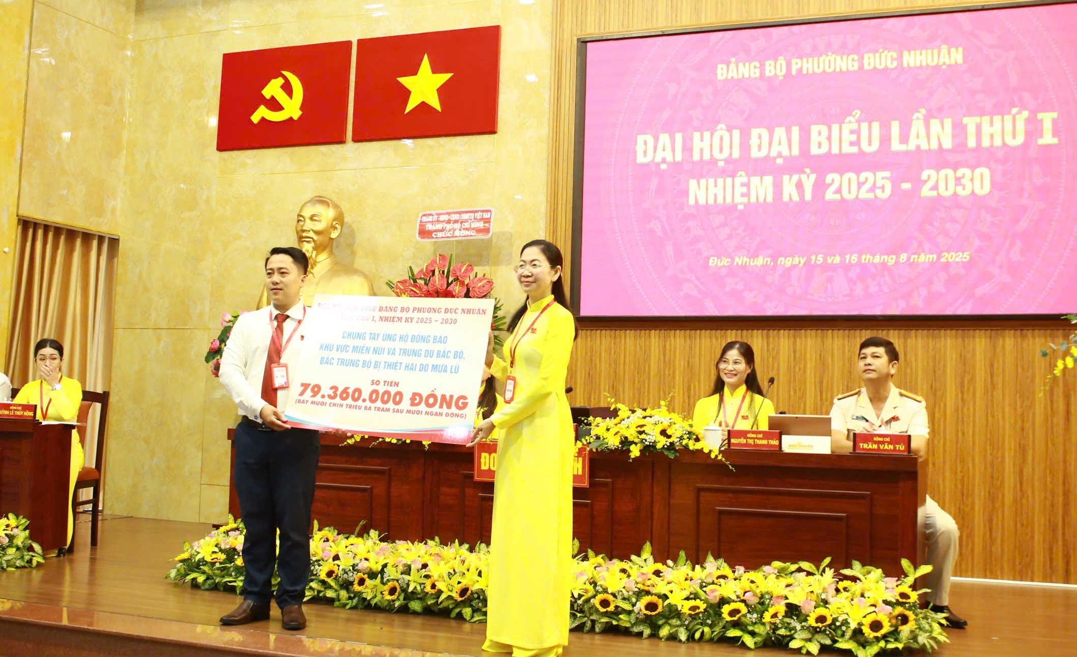 Bà Phan Thị Thanh Phương giữ chức Bí thư Đảng ủy phường Đức Nhuận, TP HCM- Ảnh 6.