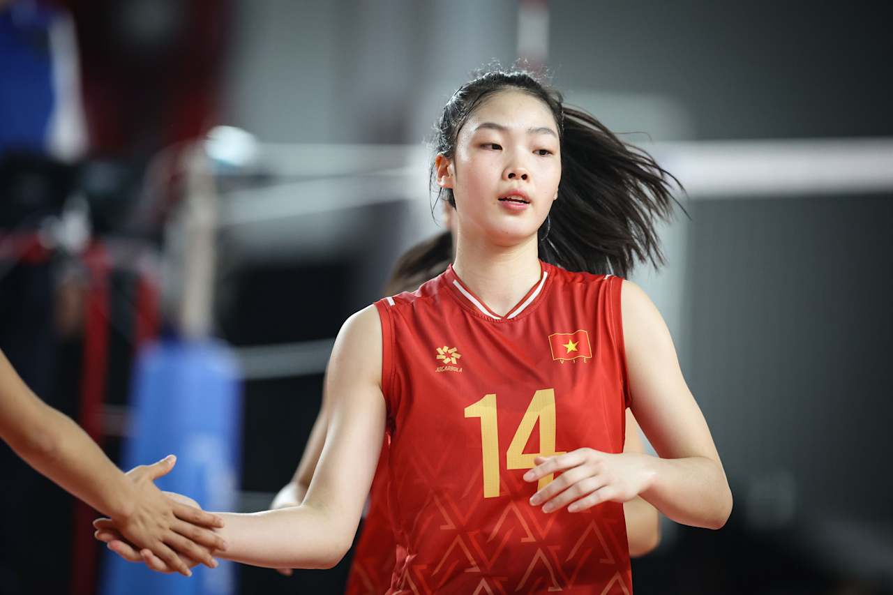 Tuyển Việt Nam thi đấu thăng hoa, thắng đậm nhà cựu vô địch thế giới - Ảnh 1.