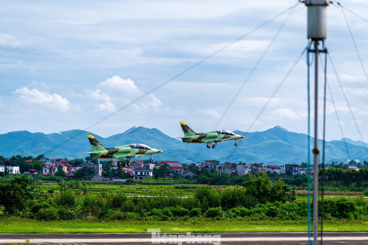 Máy bay huấn luyện L-39NG Việt Nam lần đầu phục vụ đại lễ Quốc khánh 2/9: Tốc độ tối đa 775 km/h - Ảnh 1.