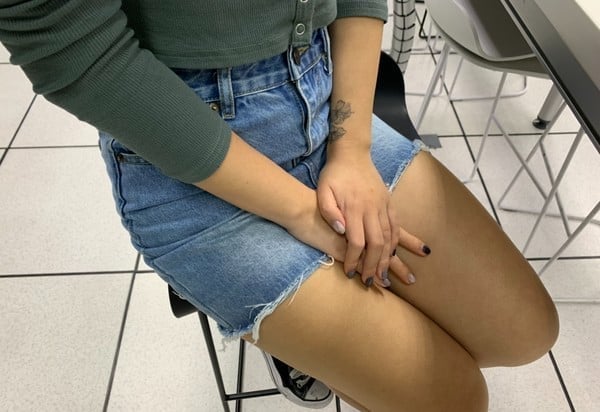 Cô gái trẻ mắc ung thư cổ tử cung, đầy "hóa chất" trong cơ thể: Hàng ngày làm 3 việc, 9 tháng sau các tế bào ung thư "biến mất"- Ảnh 1.
