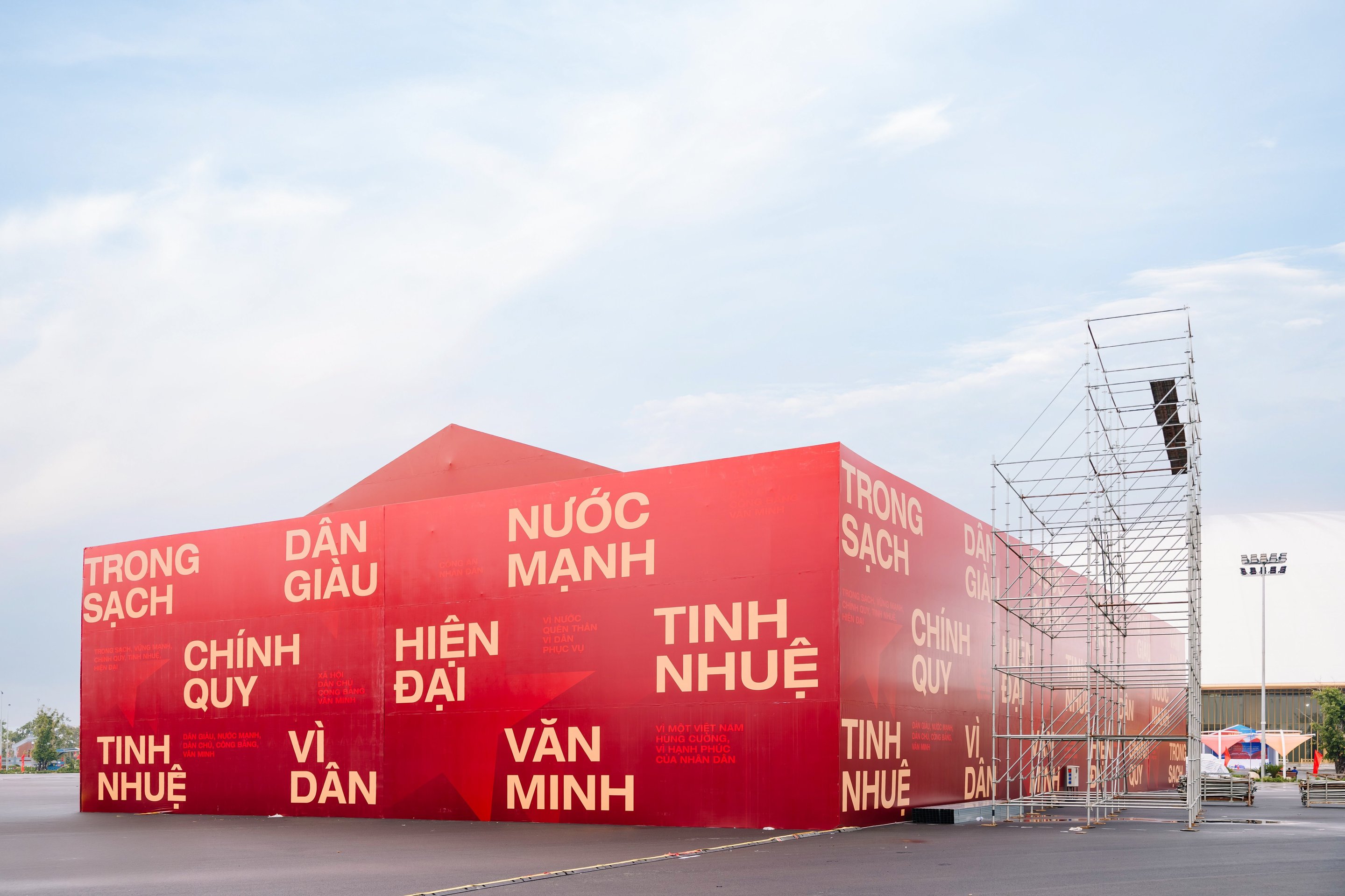 trien lam 80 nam,  80 nam dat nuoc,  trien lam 2/9 anh 28