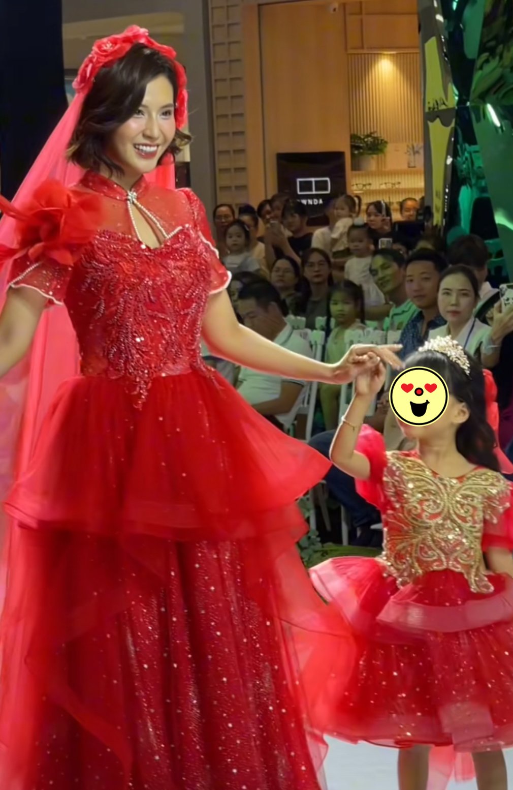 Diễn viên Thiên An lộ diện cùng con gái, nghẹn giọng nhắc đến 1 việc liên quan đến nhóc tỳ- Ảnh 2.