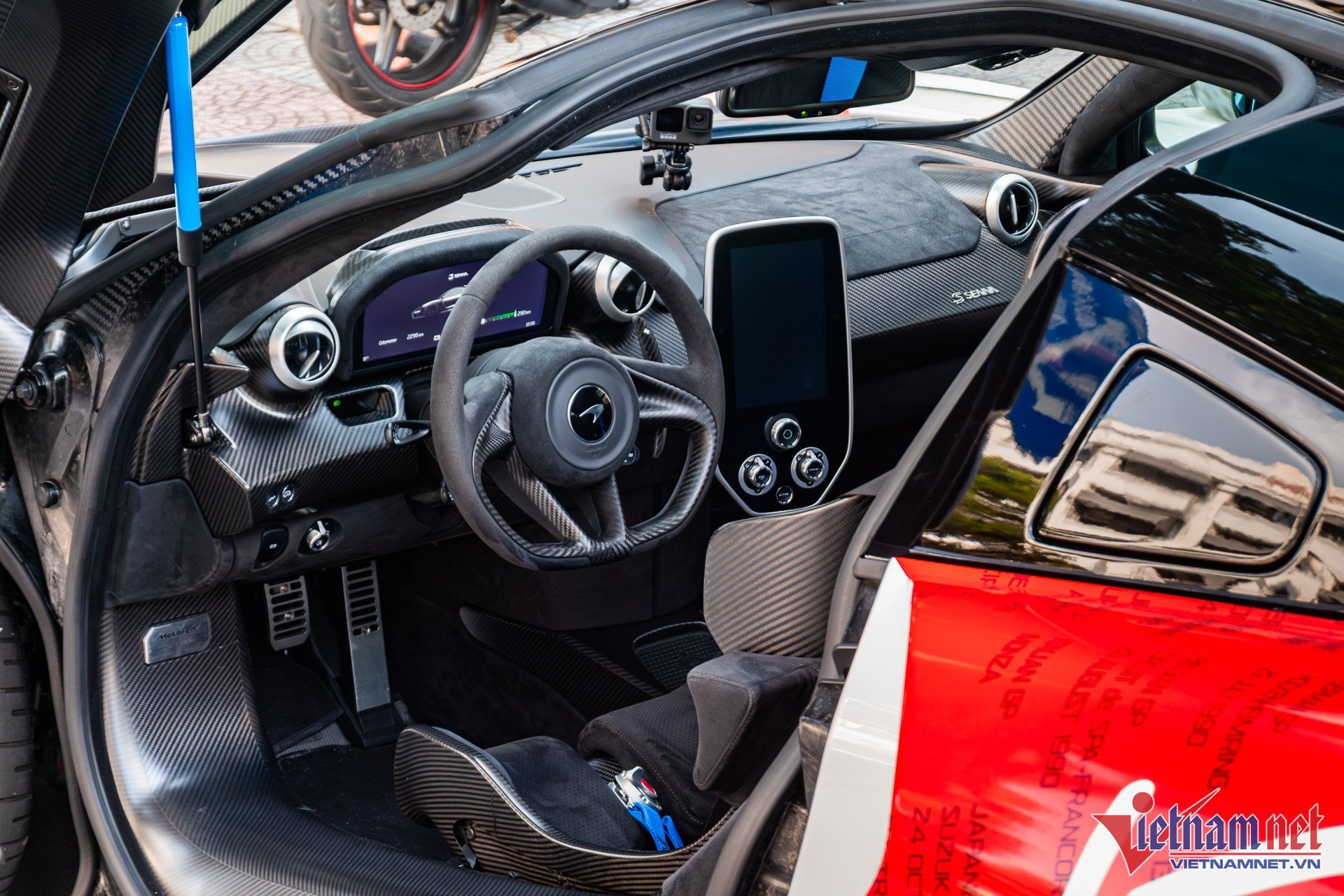 W-mclaren senna 10.JPG.jpg