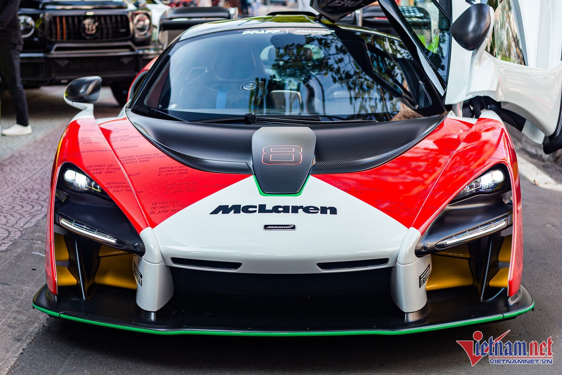 W-mclaren senna 12.JPG.jpg