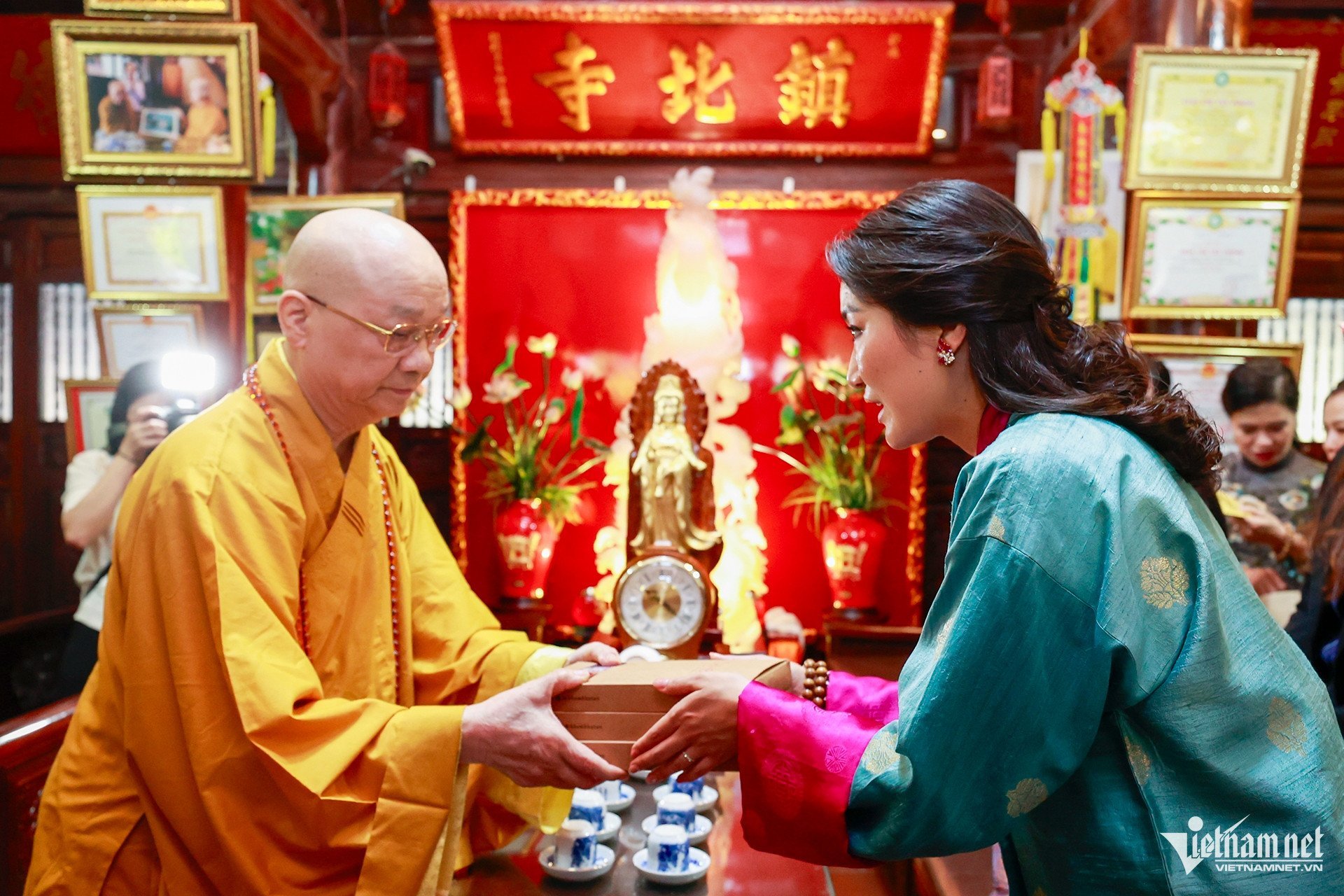 W-Hoàng hậu Bhutan_9571.jpg