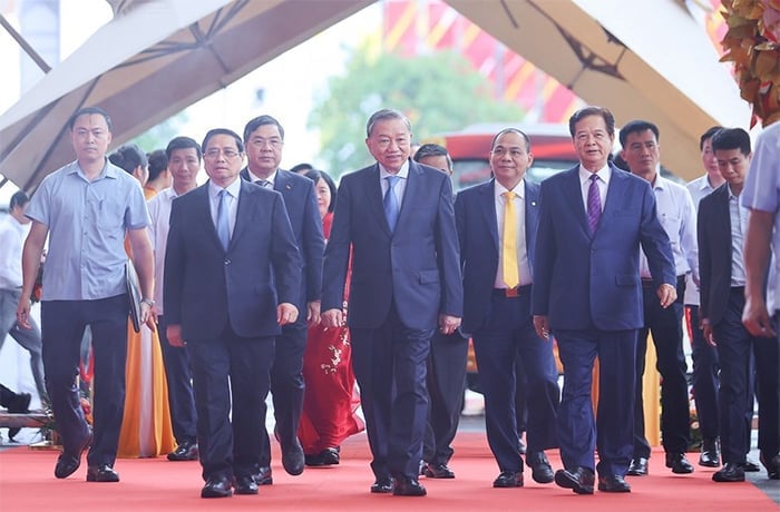 TRỰC TIẾP: Lễ khởi công, khánh thành 250 công trình tiêu biểu trên cả nước chào mừng Cách mạng tháng Tám và Quốc khánh 2/9 -0