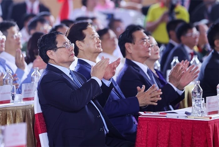 TRỰC TIẾP: Lễ khởi công, khánh thành 250 công trình tiêu biểu trên cả nước chào mừng Cách mạng tháng Tám và Quốc khánh 2/9 -0