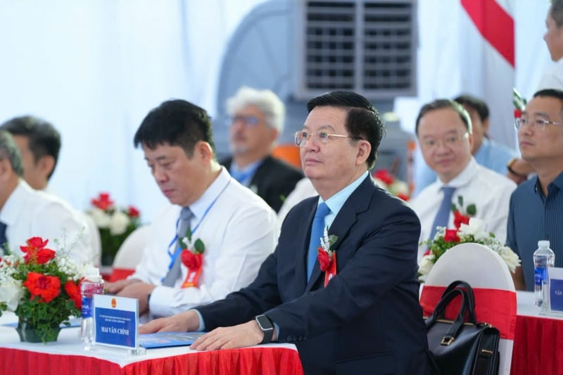 Khánh thành hòa lưới điện tổ máy số 1 - Dự án Nhà máy Thủy điện Hòa Bình mở rộng -0