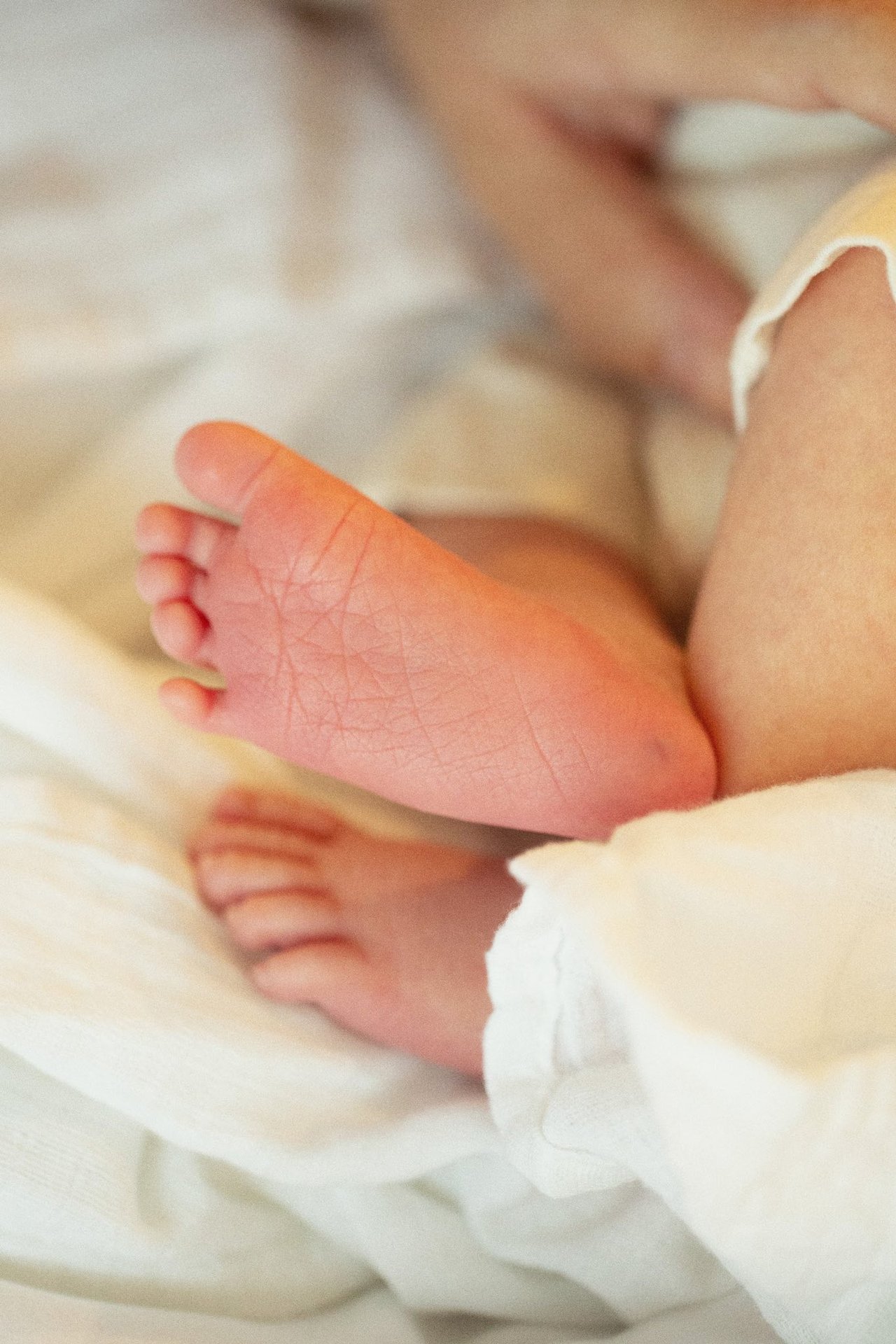 Tình trạng sức khỏe đáng lo của Quỳnh Lương hậu sinh nở- Ảnh 2.