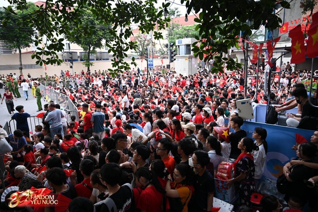Hà Nội: Cảnh tượng đông