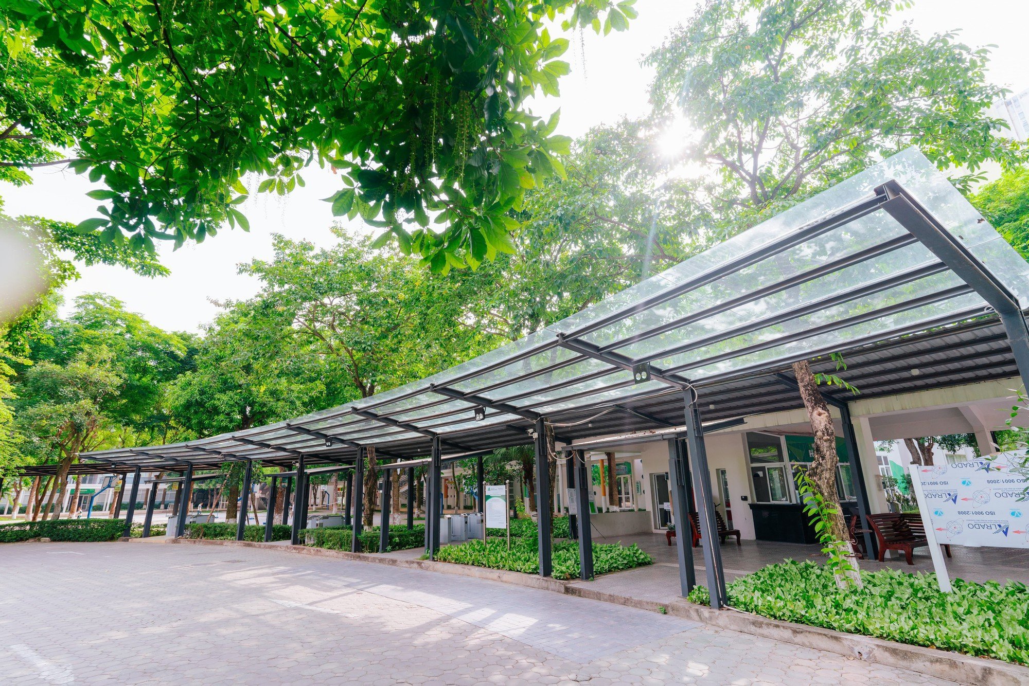 Hé lộ ngôi trường quý tử nhà Cục trưởng Xuân Bắc đang theo học: Khuôn viên rộng 30.000m2, nhìn học phí nhiều người choáng- Ảnh 8.