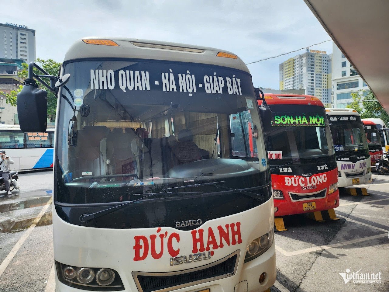 W-Ben xe Giap Bat.jpeg