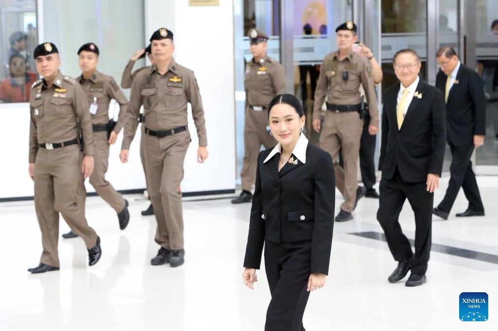 Gia tộc Shinawatra đợi một loạt phán quyết của tòa án - Ảnh 1.