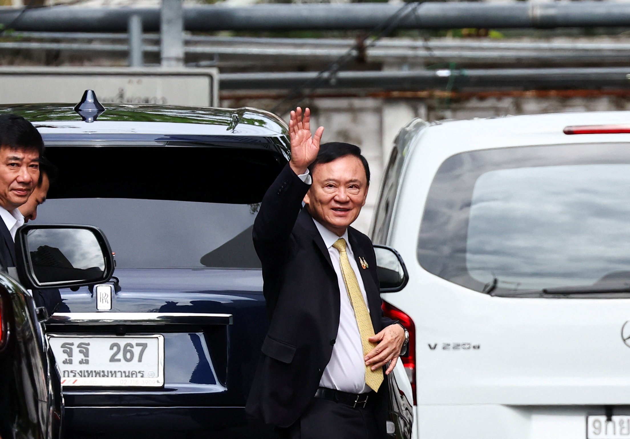 Ông Thaksin được tuyên trắng án vụ cáo buộc xúc phạm hoàng gia - Ảnh 1.