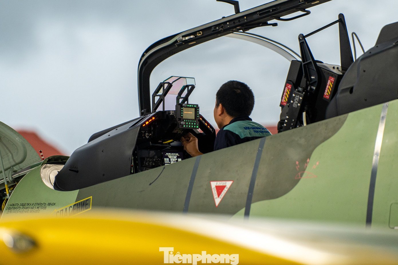 tp-quocnam-z62-0911.jpg