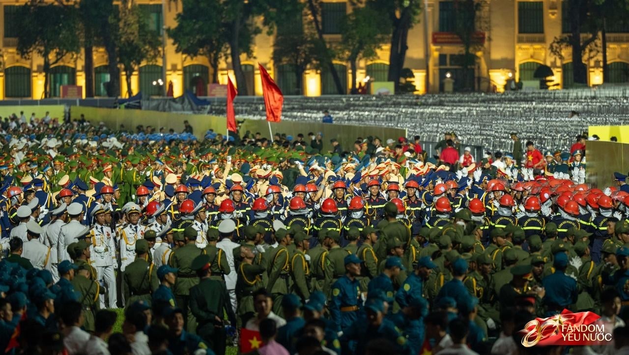 Những hình ảnh đầu tiên tuyệt đối điện ảnh trong buổi tổng hợp luyện diễu binh, diễu hành lần 2- Ảnh 31.