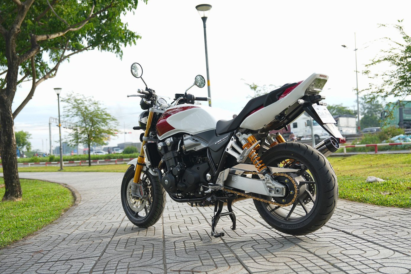 honda-cb1300sf-sp-final-edition-15.jpg
