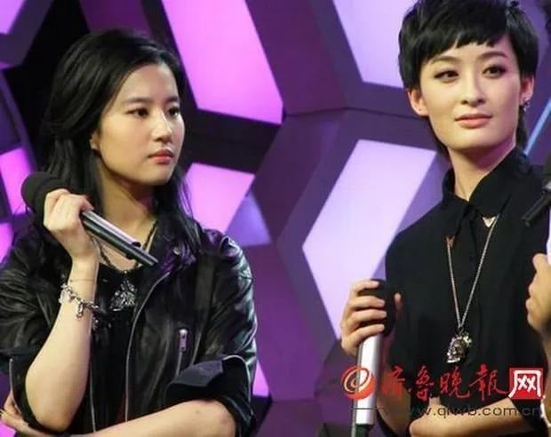 Cú tái hợp được mong ngóng nhất châu Á: Cô dâu Lưu Diệc Phi - chú rể Song Seung Hun cưới nhau sẽ thế nào?- Ảnh 3.
