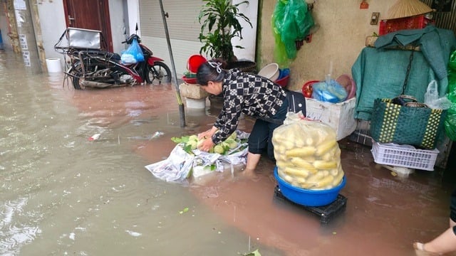 26-1756171068-ha-noi-sang-nay-mua-trang-troi-duong-nao-cung-ngap.jpg