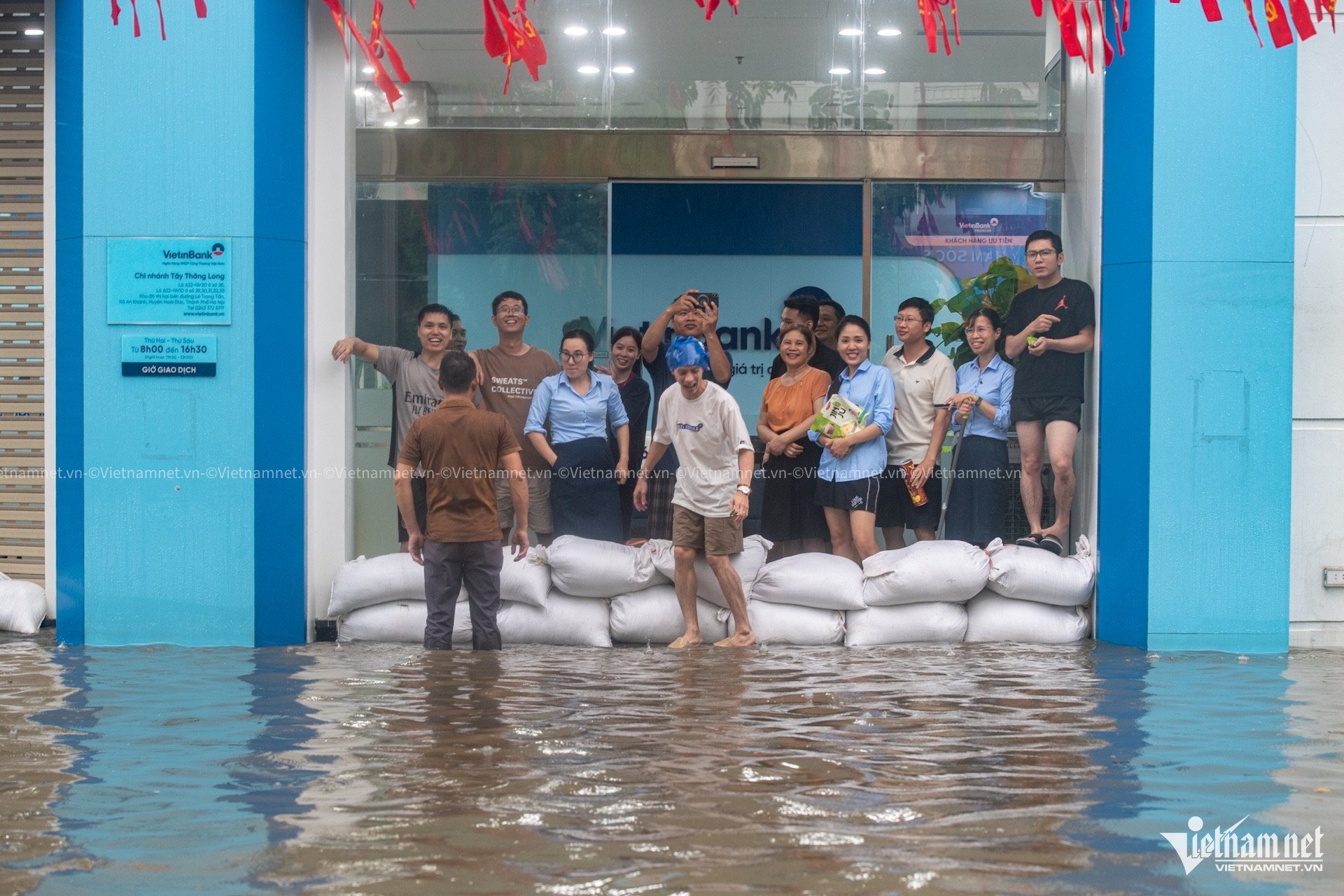 W-mưa ngập thế bằng13.jpg