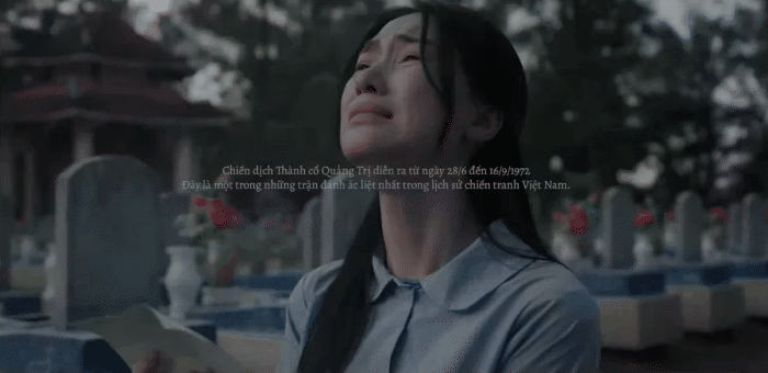 26-1756191710-chuyen-tam-linh-xay-ra-o-nghia-trang-truong-son-luc-quay-mv-noi-dau-giua-hoa-binh-cua-hoa-minzy.gif