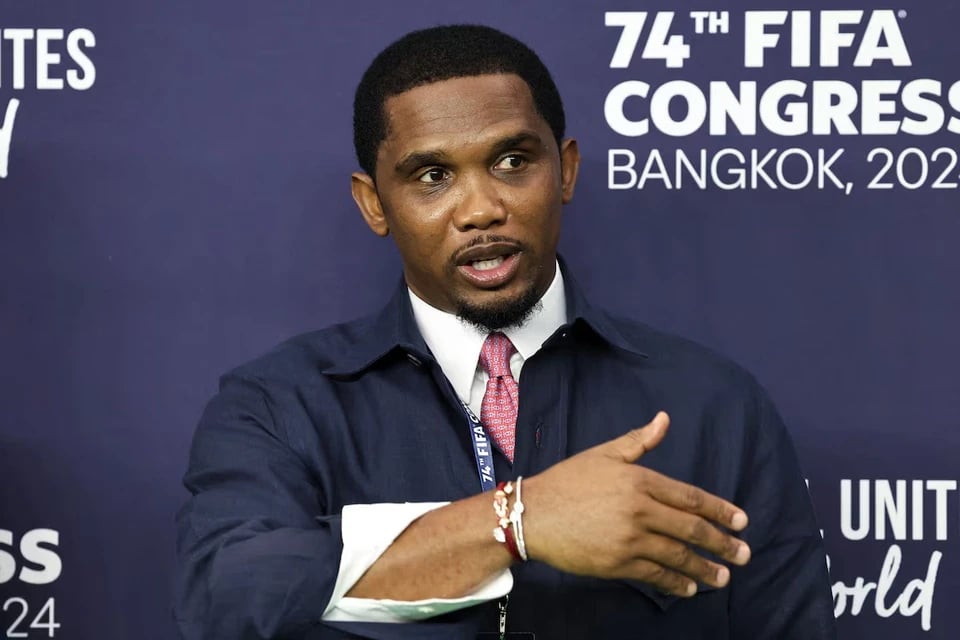 27-1756277363-etoo-va-con-dia-chan-de-doa-bong-da-cameroon.jpg