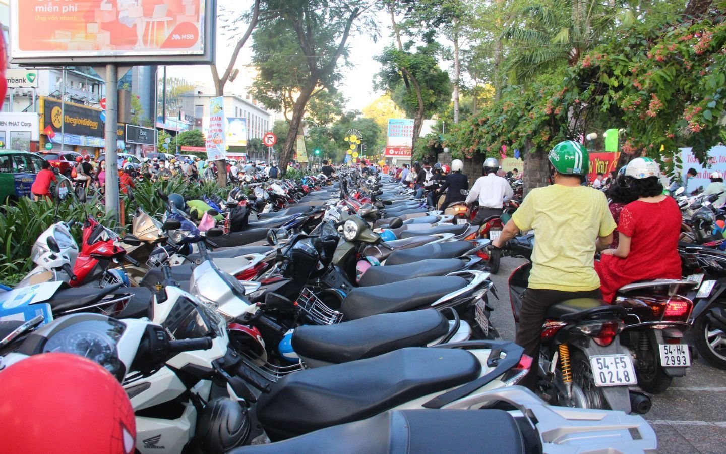 Đây là vị trí hàng chục điểm gửi xe gần khu vực diễu binh nhất, người dân phải xem ngay - Ảnh 1.