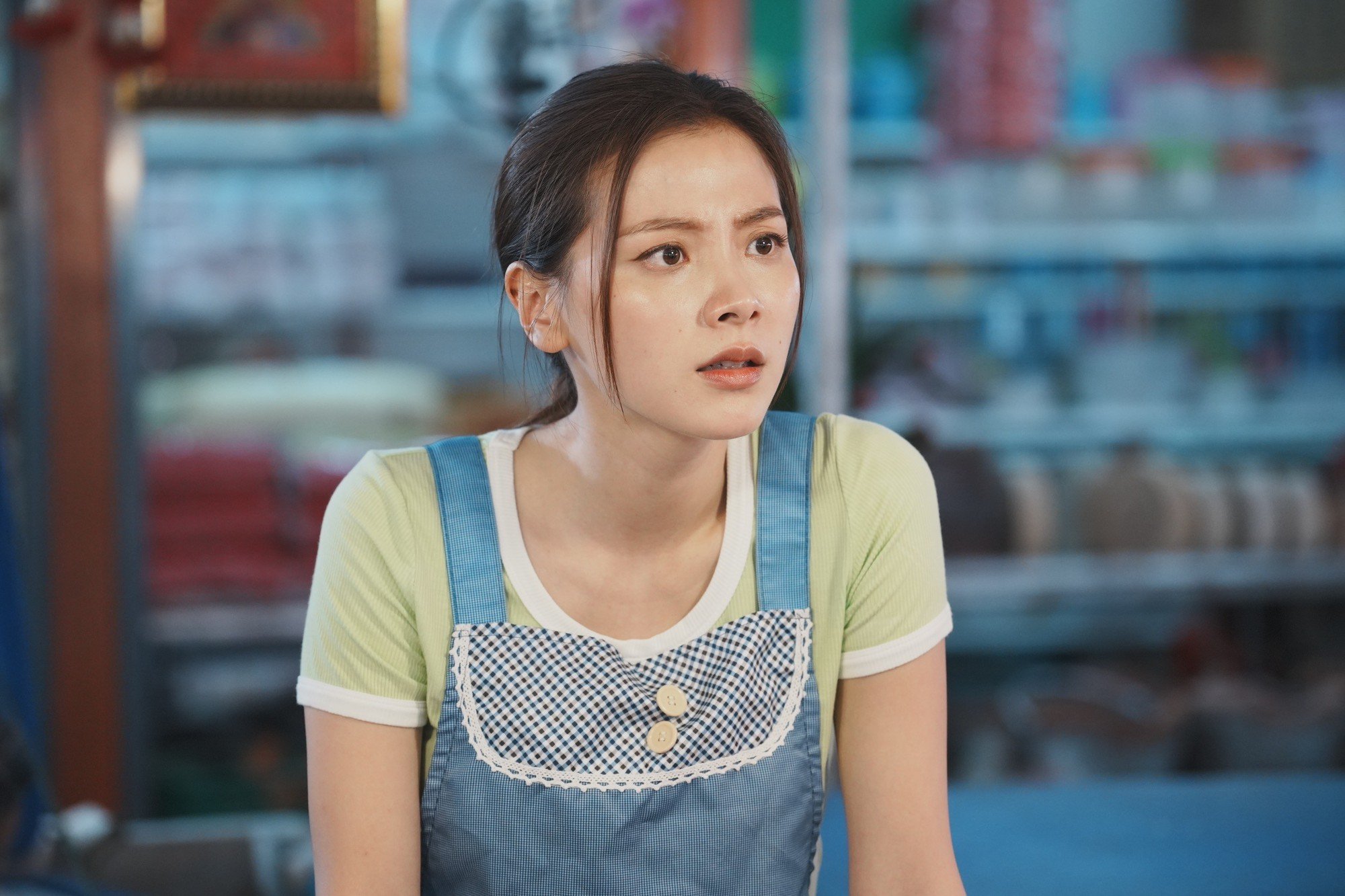 Chị dâu khoe mua được xe hơi sang, nhưng khi tôi ngồi thử thì phát hiện bí mật động trời- Ảnh 1.