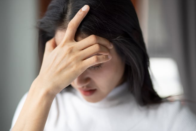 Nữ sinh 21 tuổi đã bị bệnh tiền đình- Ảnh 1.