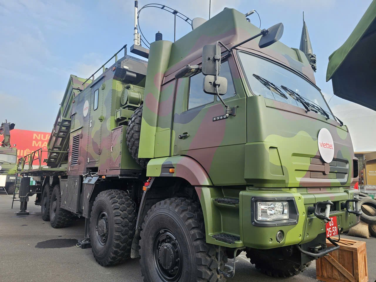 Triển lãm 80 năm Độc lập: Xe tăng , xe thiết giáp và ngư lôi lần đầu xuất hiện - Ảnh 4.
