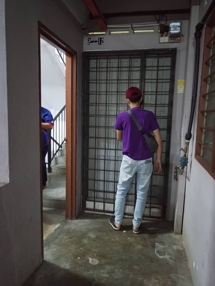 Cho đồng nghiệp qua đêm ở nhà mình, người phụ nữ 'đứng hình' với tiếng gõ cửa lúc 3h sáng - Ảnh 2.