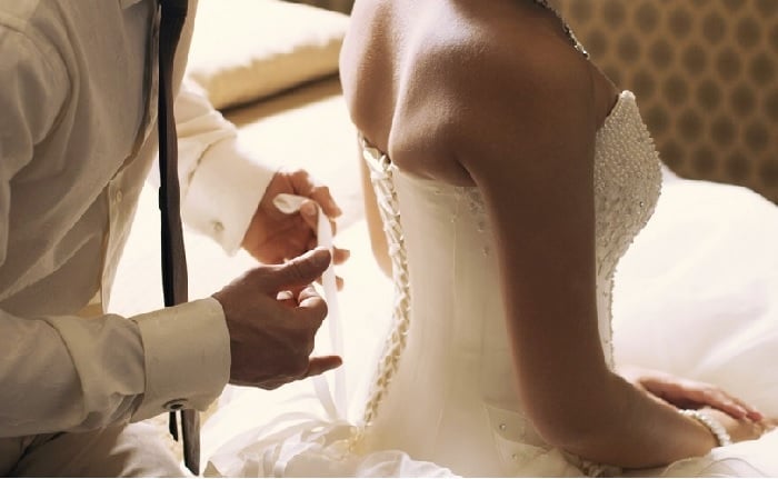 Ham lấy chồng trẻ, tôi đâu ngờ đêm tân hôn lại trở thành nỗi ám ảnh bao năm sau- Ảnh 1.