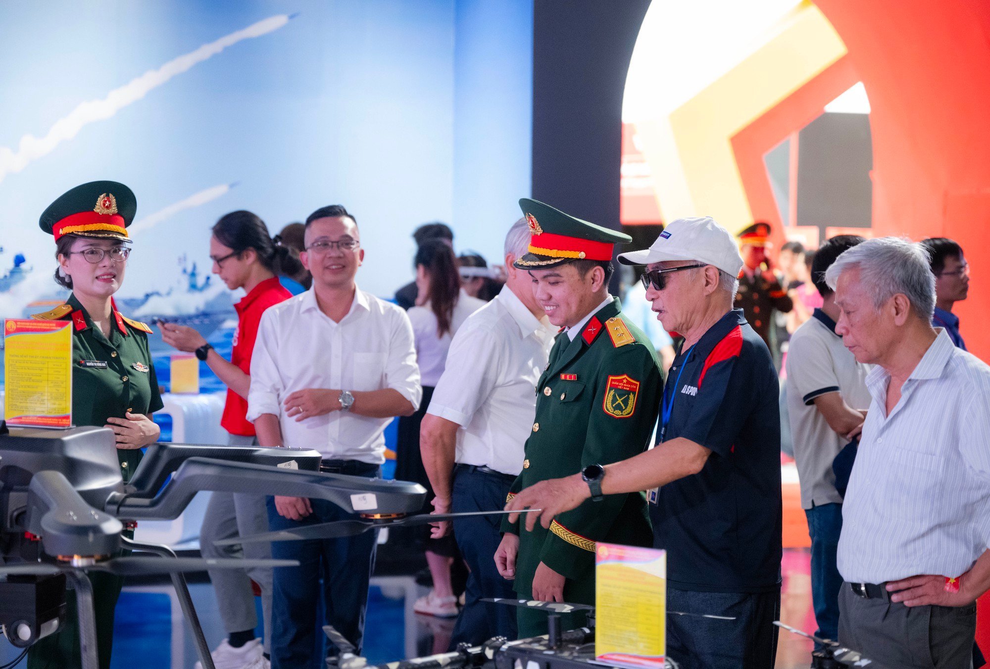 Trải nghiệm có 1-0-2 tại Triển lãm thành tựu đất nước 80 năm- Ảnh 3.