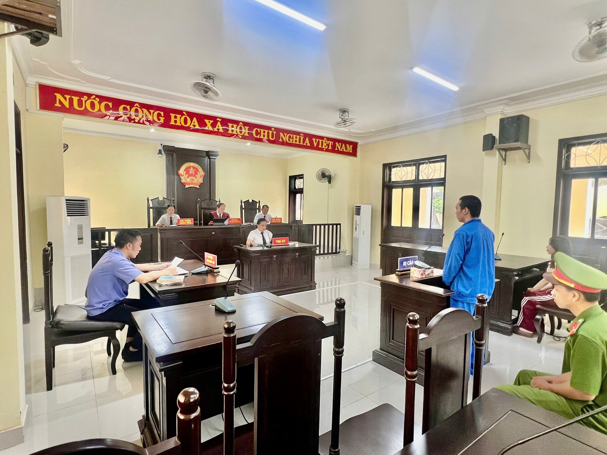 Lai lịch bí ẩn của