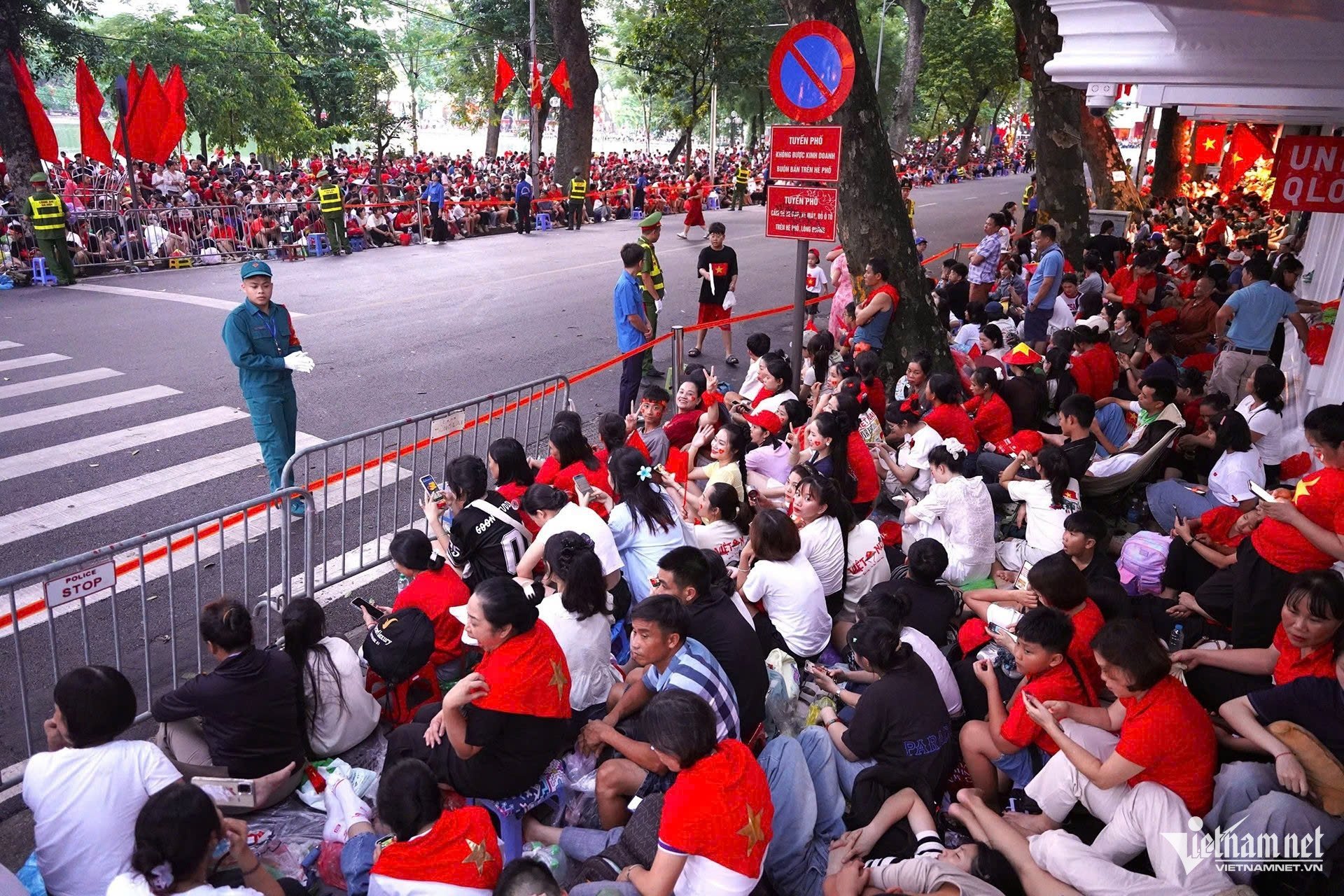 W-trang thi2.jpg