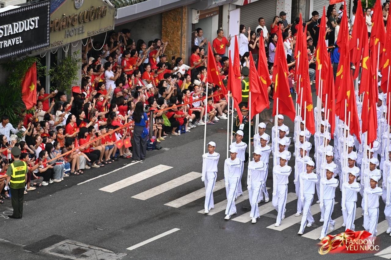 Hà Nội sau đêm