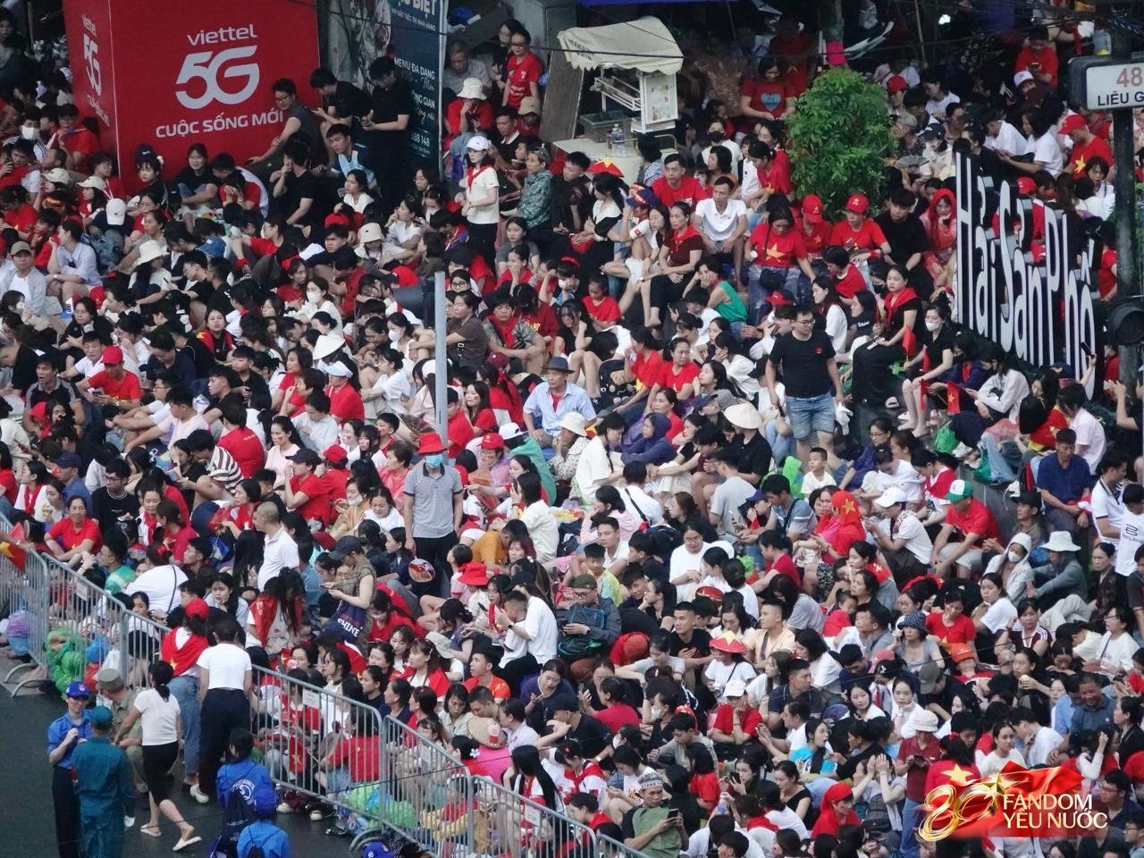 Hà Nội sau đêm