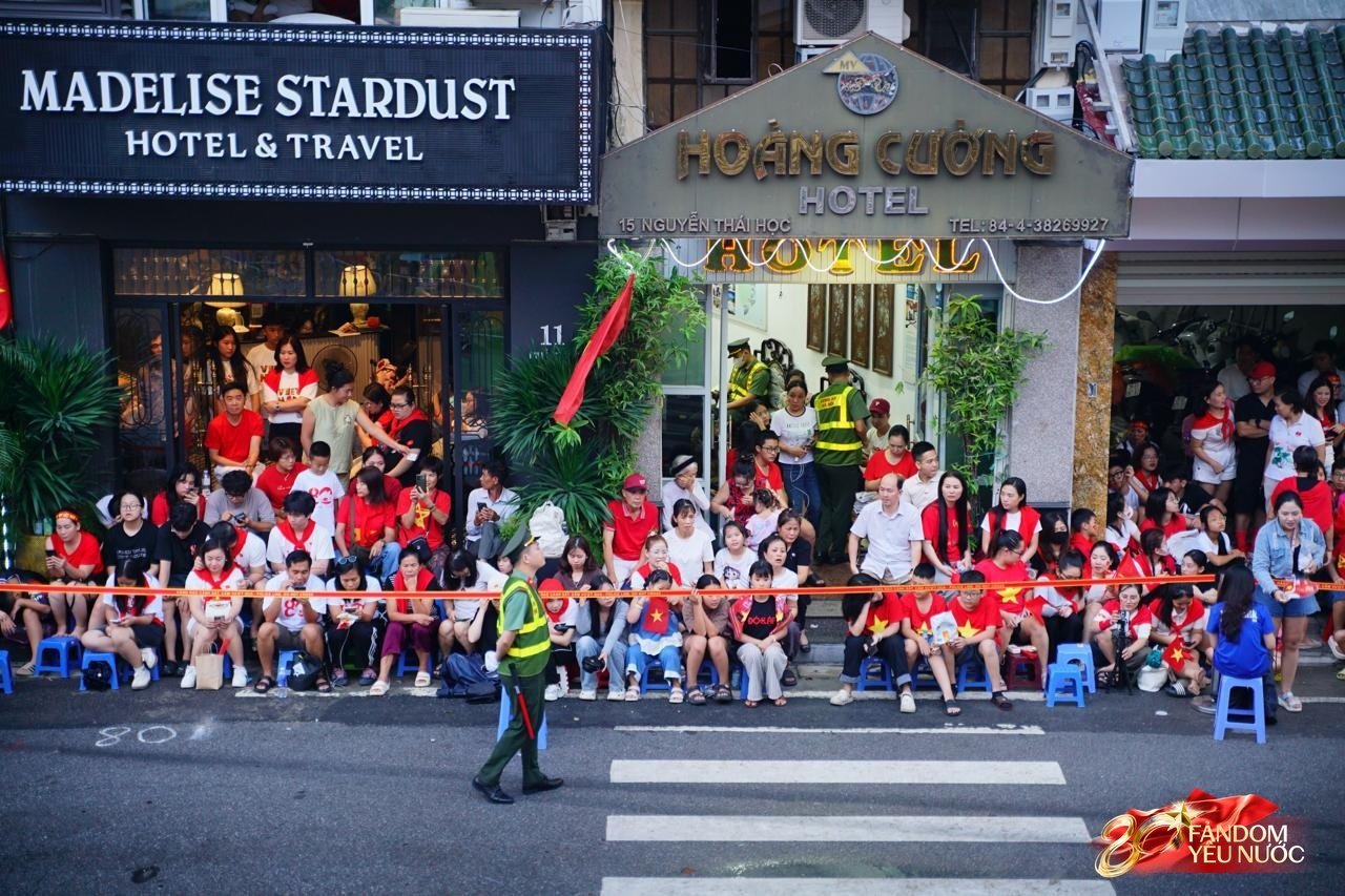 Hà Nội sau đêm